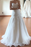 Niulatu Strapless A-Line Long Wedding Dresses Beaded Tulle Bridal Gowns Sleeveless Bridal Dresses HZ1026