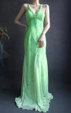 Niulatu V neck Sheath Long Prom Dresses Beaded Chiffon Green Evening Dresses HZ1026