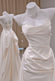 Niulatu Strapless Sheath Wedding Dress Ivory Satin Bridal Gown Elegant Sleeveless Bridal Dress HZ1031