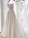 Niulatu Strapless Ball Gown Satin Wedding Dresses Applique Bridal Gowns Ivory Sleeveless Bridal Dresses HZ1026