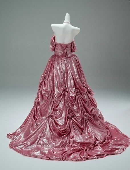 Niulatu Off-the-shoulder A-Line Long Prom Dress Satin Applique Pink Quinceanera Dresses Sweet 16 Dress HZ1031
