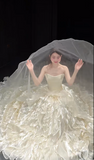 Niulatu Strapless Ball Gown Tiered Tulle Luxury Wedding Dresses, Sleeveless Bridal Gowns HZ1026