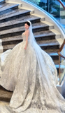 Niulatu Strapless Ball Gown Tulle Luxury Wedding Dresses Applique White Bridal Gowns HZ1026
