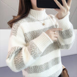 Autumn And Winter Snow Linoleum New Women's Thicken Student Sweater Women Loose Wearing Imitation Water Velvet Knitted Bottom Shirt HZ0108