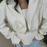 Spring And Autumn New Women's Small Short Blazer Design Temperament Strapped Bra Coat Set HZ0108