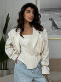 Spring And Autumn New Women's Small Short Blazer Design Temperament Strapped Bra Coat Set HZ0108