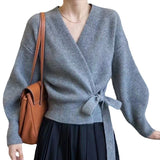 Wear A Knitted Top Of The Women's Autumn/Winter 2025 New French Retro Niche Design V-Neck Sweater Jacket HZ0108