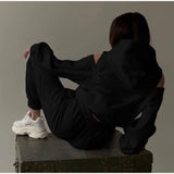 2025 Autumn Fashion Long Sleeve Plus Velvet Tight Belt Simple Style Sports Long Sleeve Trousers Set HZ0108