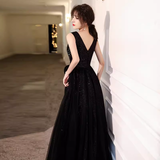 Niulatu A line V Neckline Black Tulle Long Prom Dress HZ1110