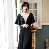 Niulatu A line V Neckline Black Long Prom Dress HZ1110
