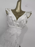 Niulatu A line V neckline Backless Travel Vacation Lace Beach Dress Long Birthday Dresses SD003