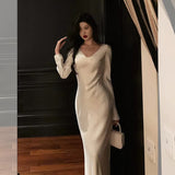 Niulatu Sheath V Neckline Ivory Long Prom Dresses Birthday Outfits Evening Gown SD1017
