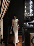 Niulatu Mermaid Jewel Neckline White Satin Floral Date Night Dress Long Prom Dresses Birthday Outfits SD1113