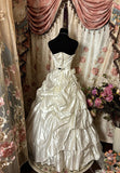 Niulatu Ball Gown Strapless Sleeveless Pleats White Satin Wedding Dress SD1365