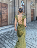 Niulatu Mermaid V Neckline Short Sleeves Lace Green Floor Length Evening Dress Prom Dresses SD1604
