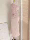 Niulatu Sheath One Shoulder Pink Vacation Dress Satin Women Dresses WIth Feather SD164
