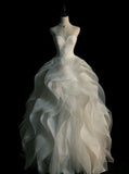 Niulatu Ball Gown Sweetheart Neckline Pleats White Tulle Wedding Dresses SD1746