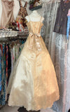 Niulatu Ball Gown Spaghetti Straps Sleeveless Long Gold Evening Dress Prom Dresses SD1905