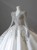 Niulatu Ball Gown V Neckline Long Sleeves Sequin White Wedding Dresses Brides Dress SD1951