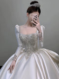 Niulatu Ball Gown Square Neckline Long Sleeves Sequin White Wedding Dresses Brides Dress SD1962