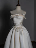 Niulatu A line Strapless Satin Ivory Wedding Dresses Brides Dress SD1970