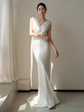 Niulatu Mermaid V Neckline Lace Pleats White Satin Ruffles Wedding Dresses SD2092