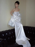 Niulatu Mermaid Strapless Lace Pleats White Satin Ruffles Wedding Dresses SD2097