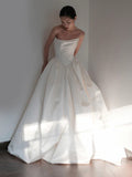 Niulatu Ball Gown Strapless Neckline Long White Satin Wedding Dresses SD2100