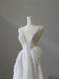 Niulatu A Line V Neckline Sequin Sleeveless White Wedding Dresses Brides Dress SD2473