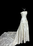 Niulatu A line Strapless White Lace Prom Gown Fairy Prom Dresses SD2922