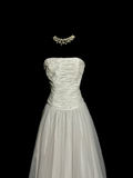 Niulatu Ball Gown Strapless Tulle White Prom Gown Fairy Prom Dresses SD2932