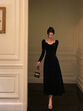 Niulatu A line Straps Long Sleeves Black Velvet Prom Dresses Birthday Outfits SD658