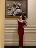 Niulatu Sheath Halter Neckline Sleeveless Red Prom Dresses Birthday Outfits With Flower SD683