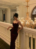 Niulatu Sheath Spaghetti Straps Velvet Date Night Dress Red Prom Dresses Birthday Outfits SD780