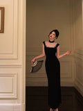 Niulatu Sheath Square Neckline Sleeveless Black Slit Prom Dresses Birthday Outfits SD837