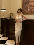 Niulatu Sheath V Neckline Sleeveless Date Night Dress White Prom Dresses Birthday Party Outfit SD887