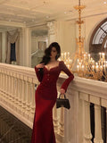 Niulatu Sheath Sweetheart Red Ruffles Velvet Prom Dresses Birthday Outfits Evening Gown SD920