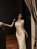 Niulatu Sheath V Neckline Satin Floral Prom Dresses Birthday Outfits Evening Gown SD933