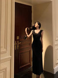 Niulatu Sheath V Neckline Black Long Prom Dresses Birthday Outfits Evening Gown SD971