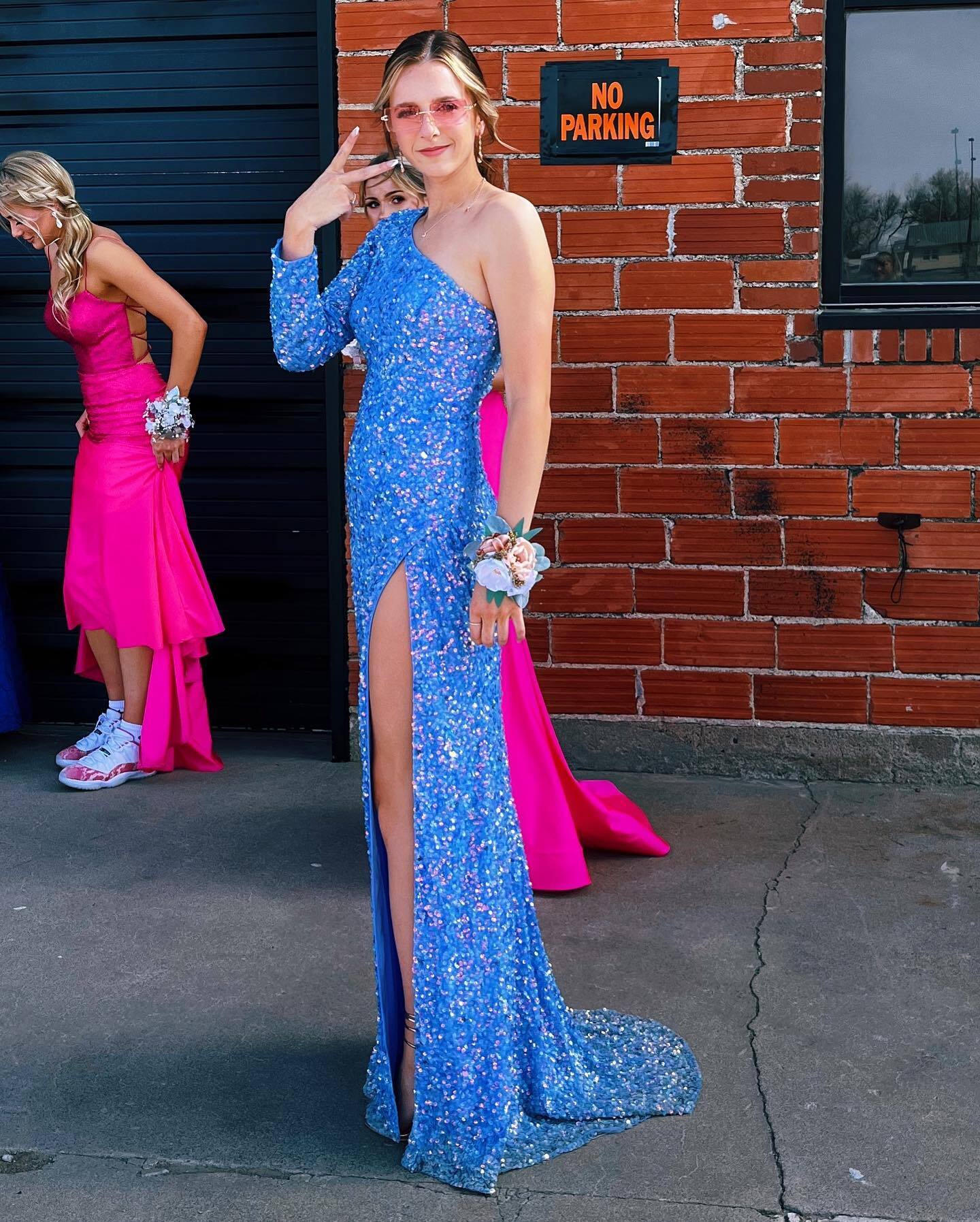 Stunning Light Purple Sequins Mermaid One Sleeve Prom HZ0308
