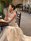 Vintage Wedding Dress Ball Gown Strapless Ivory Summer Beach Long Wedding Dresses Bridal Gowns HZ1214