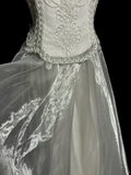 Vintage Bridal Gown 1960s Ball Gown Halter White Sleeveless Lace Long Wedding Dresses Elegant Bridal Gowns HZ1214