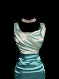 Niulatu Sheath Square Neck Sleeveless Blue Satin Petite Mother Of Bride Dress Party Gown Knee Length For Summer Women Wedding HZ1214