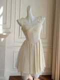 Cute A line Spaghetti Straps Yellow Satin Formal Short 8th Grade Homecoming Dress Summer Middle School Hoco Dresses Birthday Outfits HZ1214