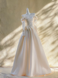 Pretty Wedding Dress Ball Gown Sweetheart Ivory Satin Long Sleeves Wedding Dresses Bridal Gowns HZ1214