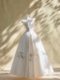Pretty Wedding Dress Ball Gown Strapless Satin Beads White Long Wedding Dresses Bridal Gowns HZ1214