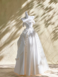Pretty Wedding Dress Ball Gown Strapless Satin Short Sleeves White Wedding Dresses Bridal Gowns HZ1214