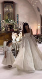 Pretty Wedding Dress Ball Gown Square Neck Lace Long White Wedding Dresses With Lace Gloves Bridal Gowns HZ1214