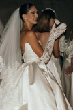 Pretty Wedding Dress Ball Gown Strapless Ivory Satin Long Wedding Dresses Bridal Gowns HZ1214