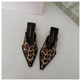 Niulatu Brand Designer Women Slippers Fashion Leopard Mule Flat Pointed Toe Casual Shoes Slide Low Heel Snake Sandal Big Size DJSE